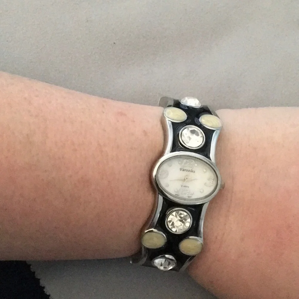 Varsales Ladies Watch, New